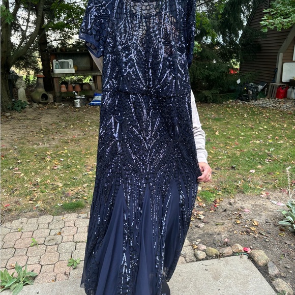 R&M Richard’s Formal Dress - Picture 4 of 7